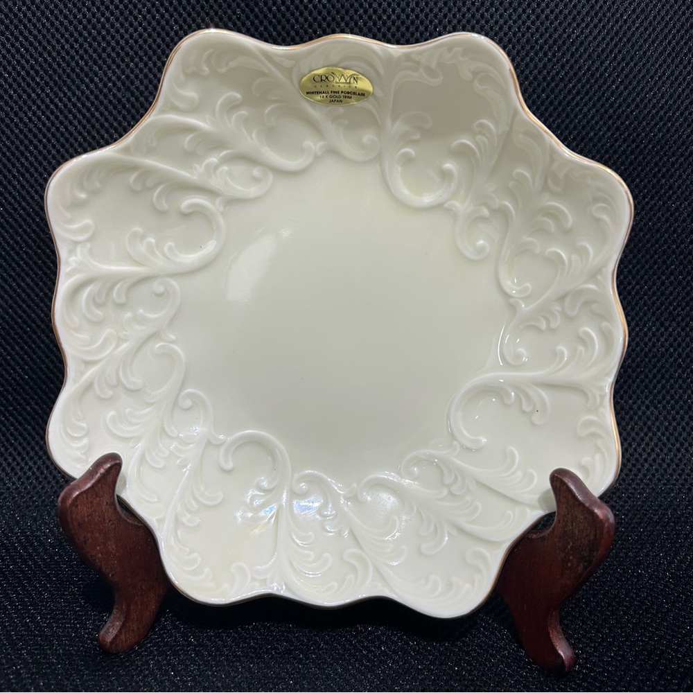 Whitehall Fine China Embossed Bowl 18k Gold Rim 7 1/2”